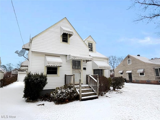 view of front of house