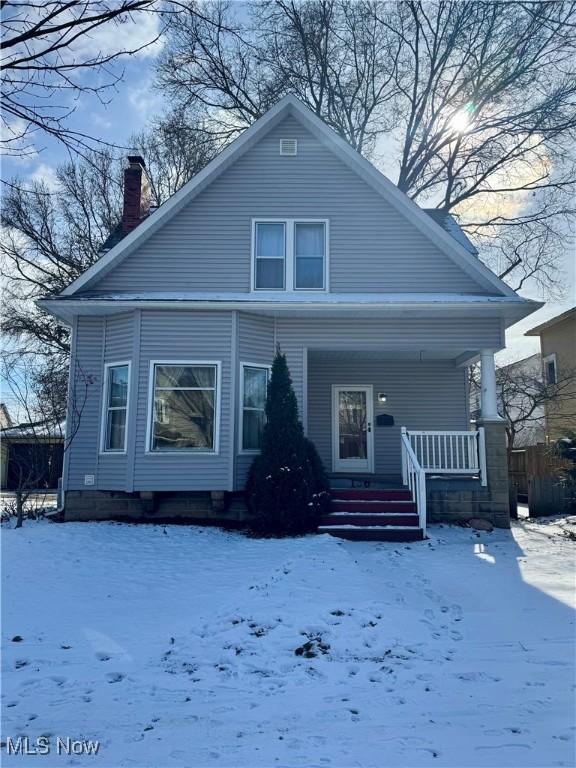 view of front of house with a porch