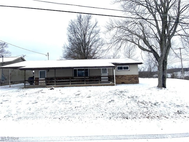 view of front of property