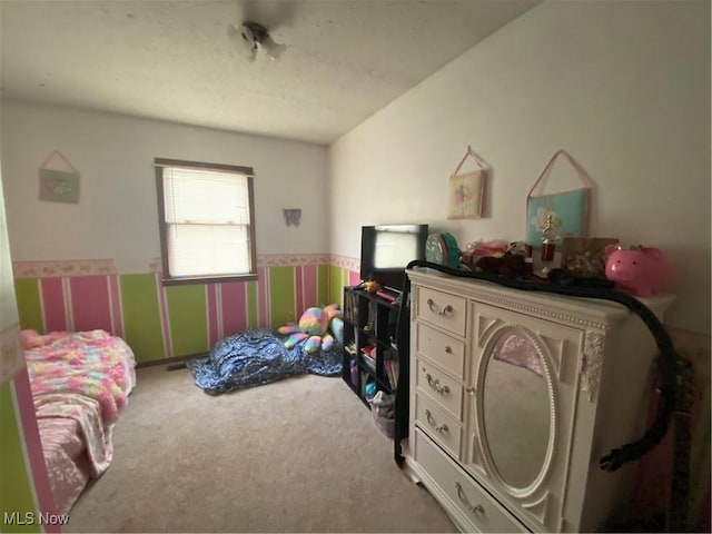 bedroom featuring carpet floors