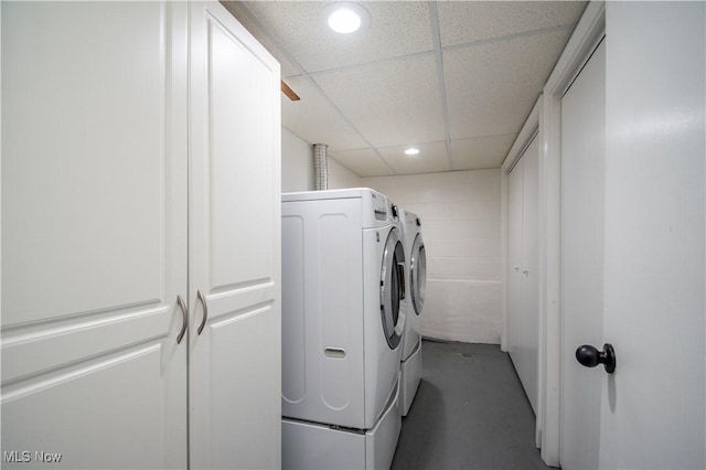 laundry room with recessed lighting, laundry area, and washing machine and clothes dryer