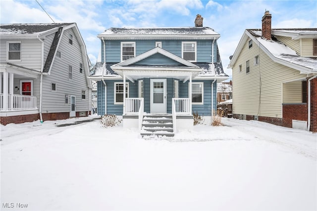 view of front of property