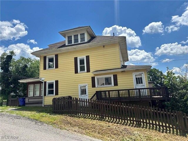 1519 Saint Clair Ave, East Liverpool, OH 43920 - american foursquare style home featuring a deck