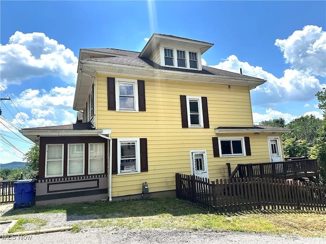 1519 Saint Clair Ave, East Liverpool, OH 43920 - back of property