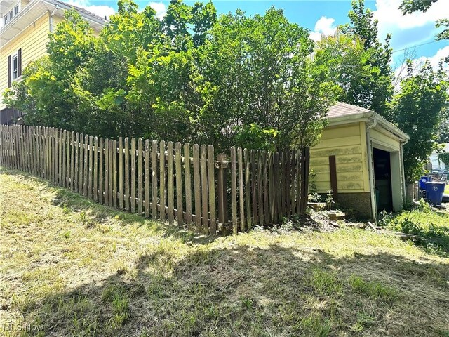 1519 Saint Clair Ave, East Liverpool, OH 43920 - view of yard