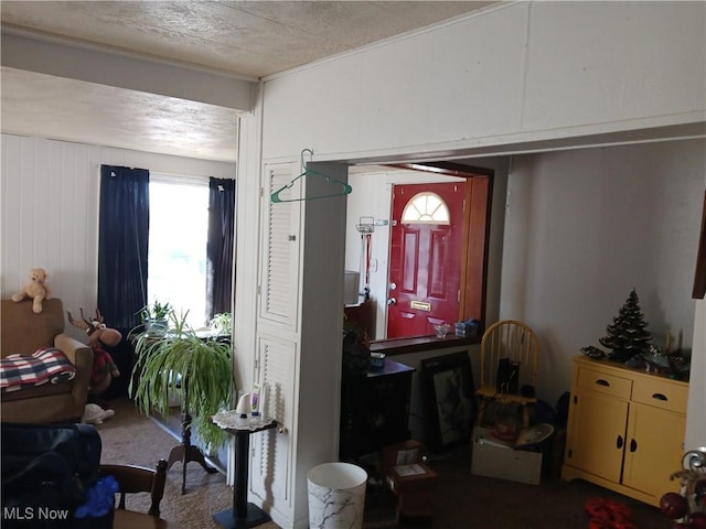 147 SW Saint Clair Ave, New Philadelphia, OH 44663 - view of foyer entrance