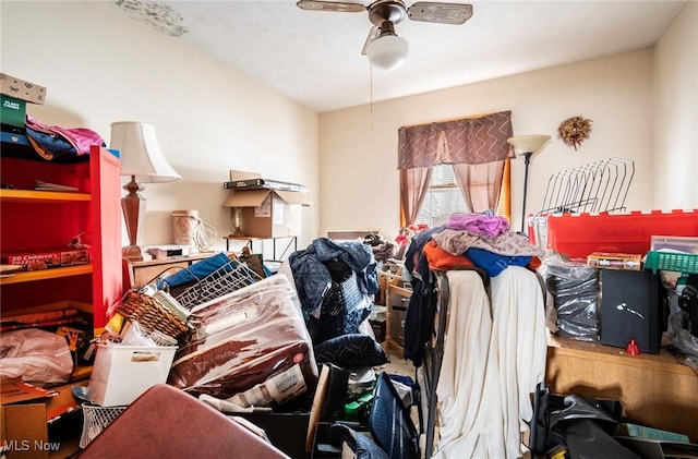 miscellaneous room with a ceiling fan