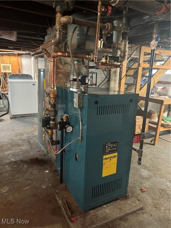 2211 18th St SW, Akron, OH 44314 - utilities with washer / dryer