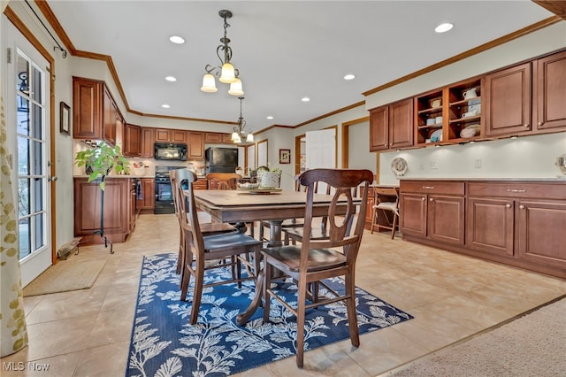 dining room featuring crown molding, an inviting chandelier, and recessed lighting