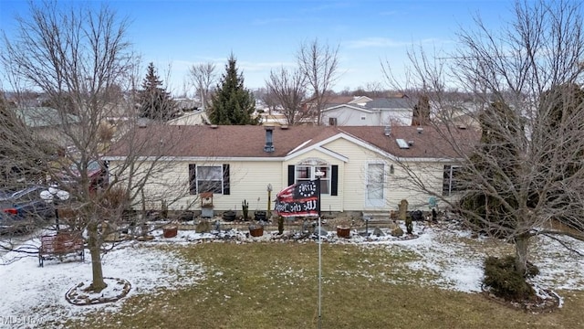 view of front of property