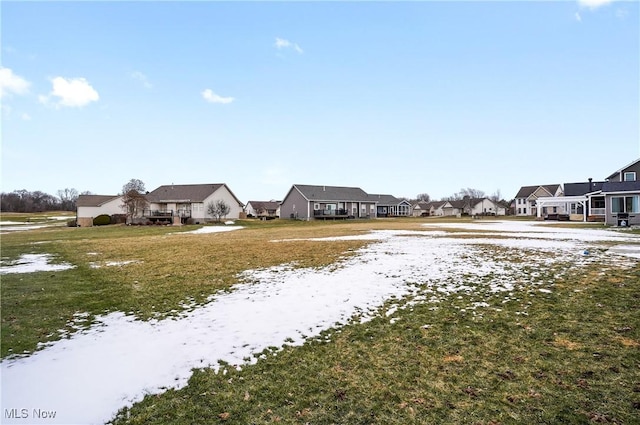 view of yard with a residential view