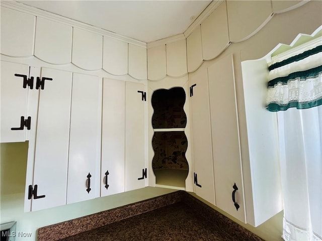 view of interior details