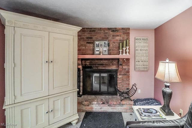 living room featuring a fireplace