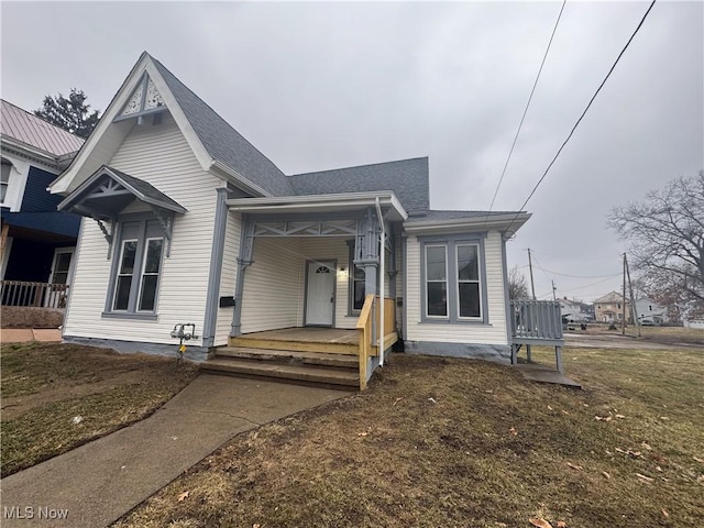 view of front of house with covered porch