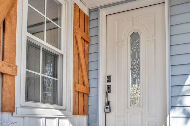 view of entrance to property