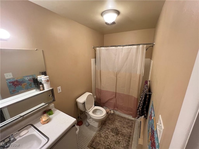 full bath with toilet, tile patterned floors, a sink, and a shower with shower curtain