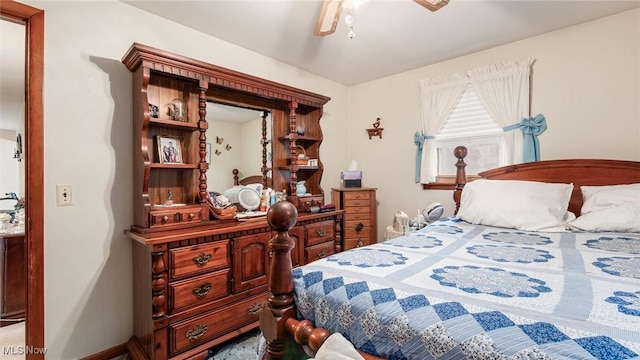 bedroom featuring a ceiling fan