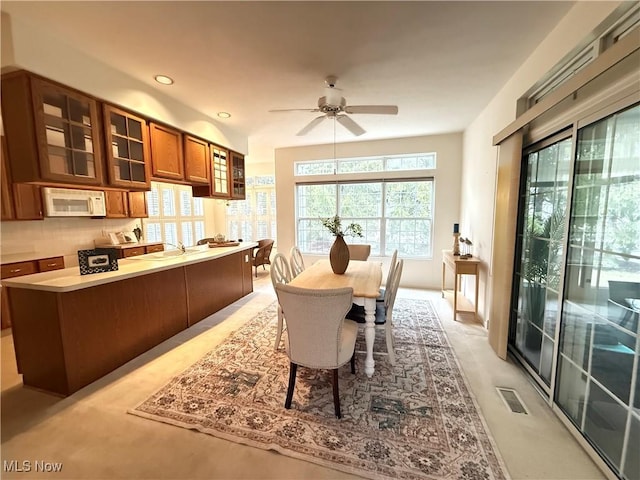 dining area with visible vents, a ceiling fan, and recessed lighting