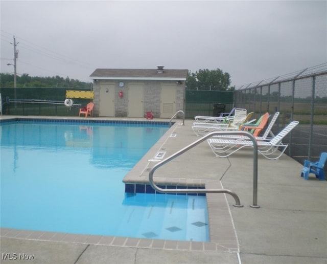 5655 E Windjamer Ave, Lakeside-Marblehead, OH 43440 - pool with a patio area and fence