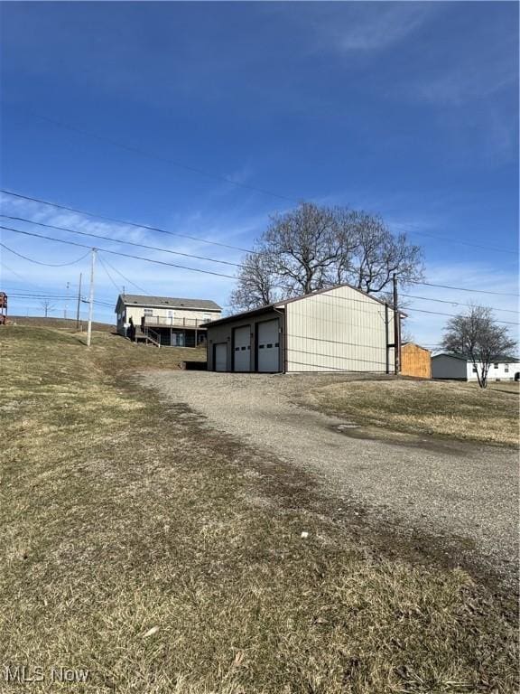 view of detached garage