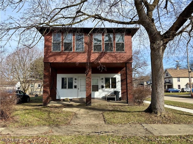 view of front of house featuring covered porch