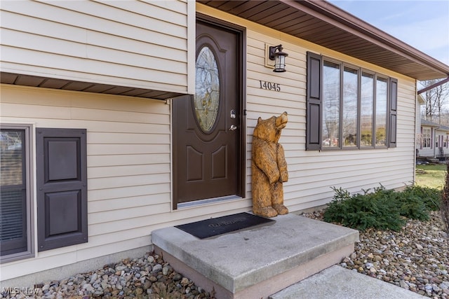 14045 Mahoning Ave, Lake Milton, OH 44451 - view of exterior entry