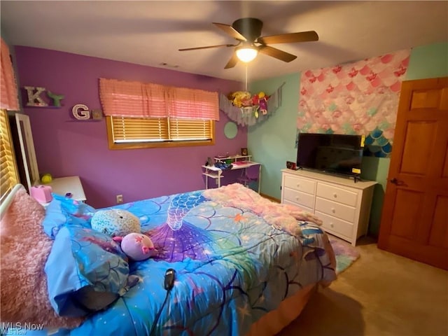 5 Grandview Dr, Mineral Wells, WV 26150 - carpeted bedroom featuring a ceiling fan