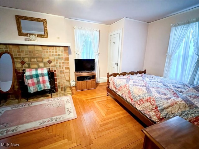 4109 Grand Central Ave, Vienna, WV 26105 - bedroom featuring baseboards, crown molding, and multiple windows