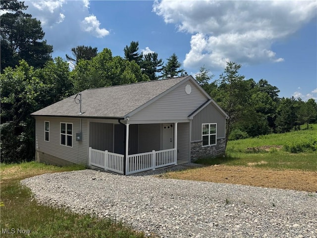 342 Elm St, New Straitsville, OH 43766 - photo 1