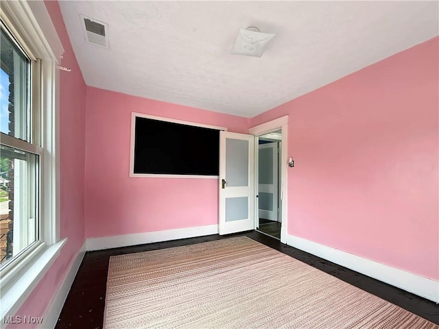 328 Scott Ave, Niles, OH 44446 - empty room with baseboards and dark wood-style flooring
