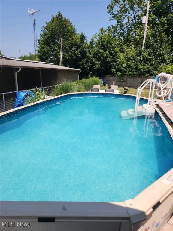 pool with fence