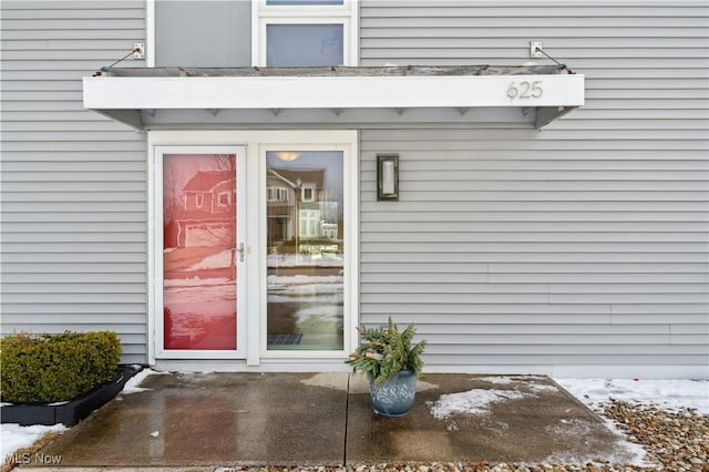 view of doorway to property