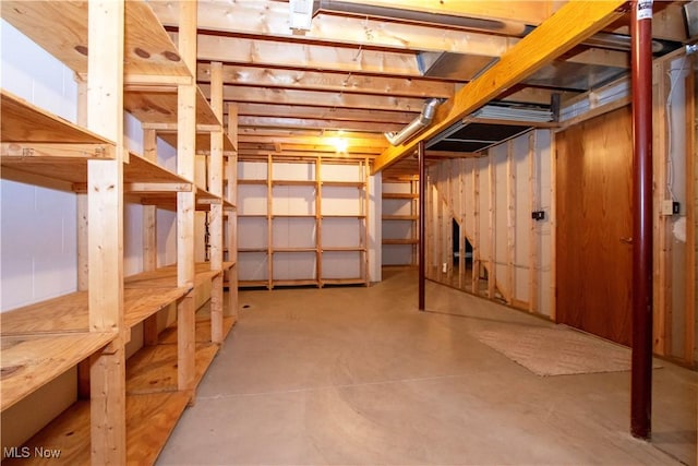 view of unfinished basement