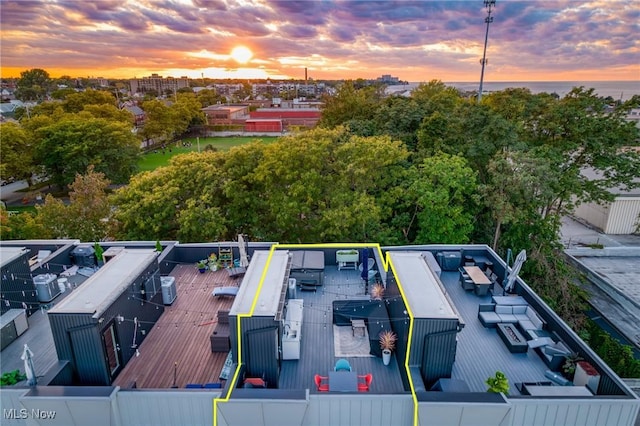 view of aerial view at dusk