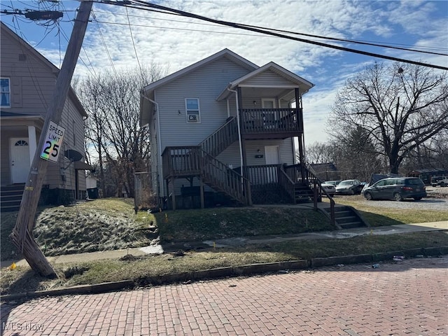 view of front of home