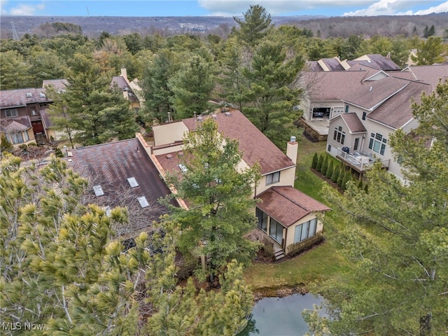 bird's eye view with a view of trees