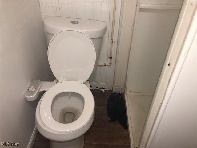 bathroom with toilet