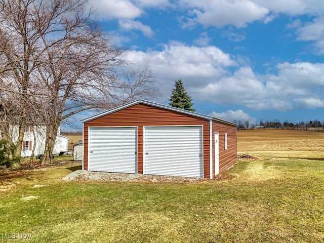 view of detached garage