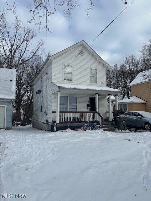 view of front of home with covered porch