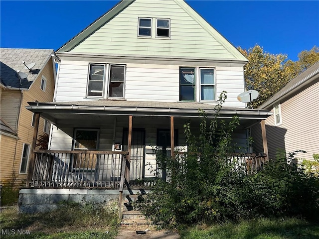 view of front facade with covered porch