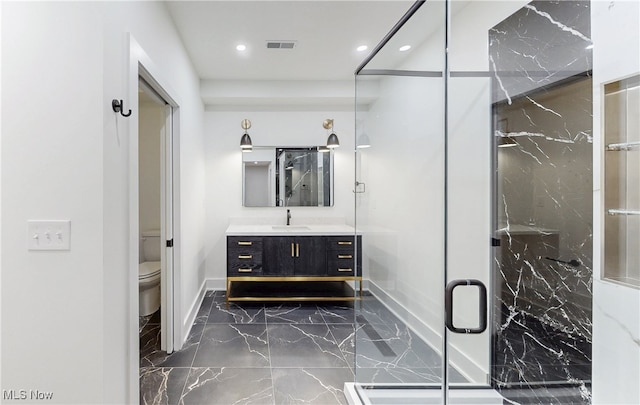 bathroom with marble finish floor, a marble finish shower, recessed lighting, visible vents, and toilet