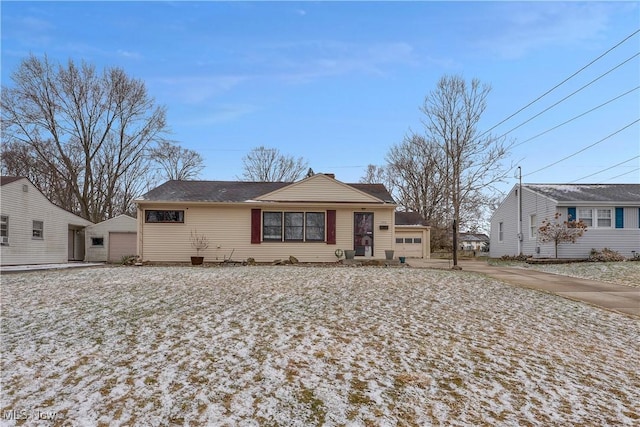 view of front of property