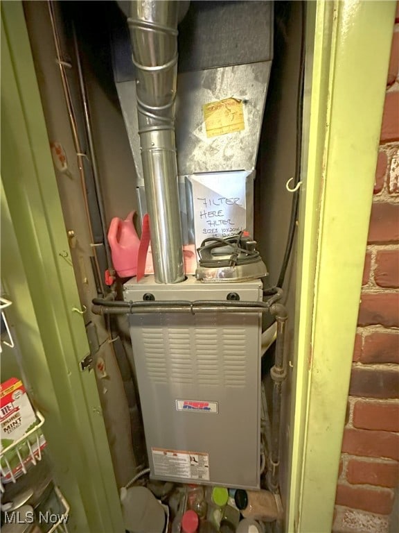 utilities with heating unit