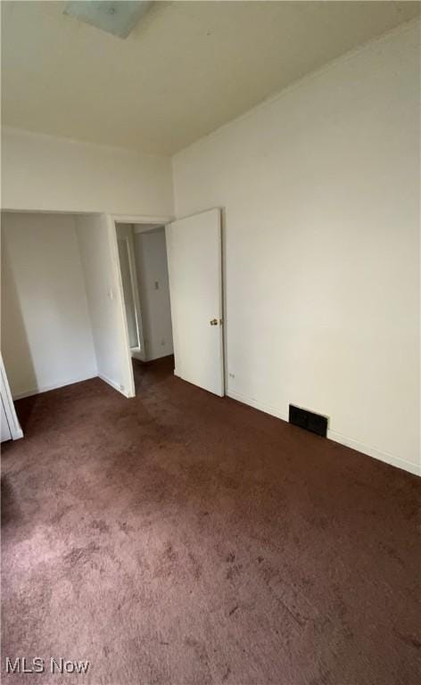 406 Vine St, East Liverpool, OH 43920 - unfurnished bedroom featuring carpet flooring and visible vents