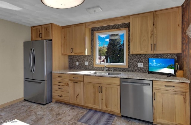 382 E Mohawk Dr, Malvern, OH 44644 - kitchen featuring stainless steel appliances, a sink, light brown cabinets, and tasteful backsplash