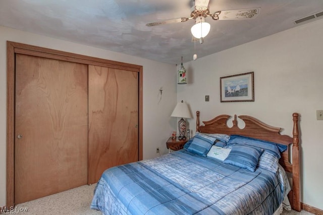 382 E Mohawk Dr, Malvern, OH 44644 - bedroom featuring carpet floors, a closet, and ceiling fan