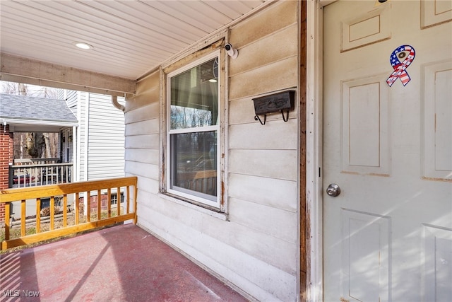 exterior space with a porch