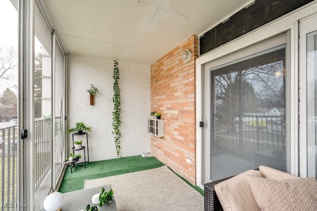 view of sunroom / solarium