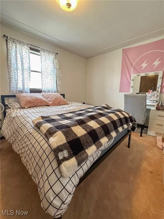 view of carpeted bedroom