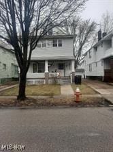 view of front of home featuring a porch